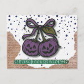 Serving looks sinds 1692 Paarse pompoen Coquette Feestdagenkaart (Voorkant)