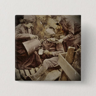 Serving Wond Soldier Coffee Vierkante Button 5,1 Cm