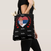 Servische vlag en hart, Servische vlag mode/sport Tote Bag (Dichtbij)