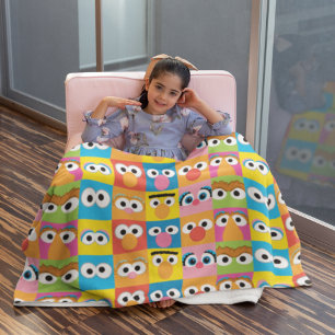 Sesame Street Character Eyes Pattern Fleece Deken