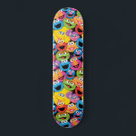 Sesame Street Character Facter Pattern Persoonlijk Skateboard<br><div class="desc">Bekijk dit coole patroon van al je favoriete Sesamstraat personages! © 2021 Sesamworkshop. www.sesamestreet.org</div>