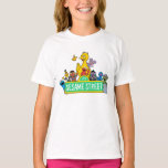 Sesamstraat | Alles rond Sesamstraat Sign T-shirt<br><div class="desc">Bekijk dit leuke Sesamstraat ontwerp met Cookie Monster, Bert, Ernie, Big Bird, Little Bird, Abby Cadabby, Elmo, Count von Count, Grover en Oscar.</div>