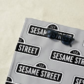 Sesamstraat | B&W Logo Strandlaken (In situ)