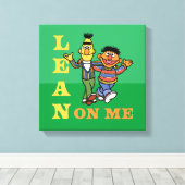 Sesamstraat | Bert & Ernie Lean op Mij Canvas Afdruk (Insitu (Houten vloer))
