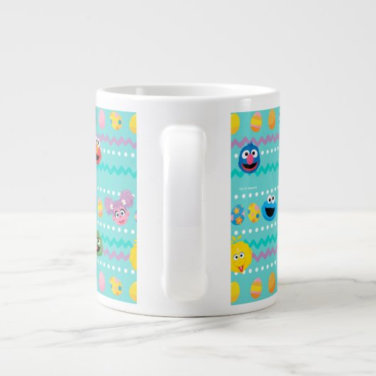 Sesamstraat Easter Egg Pattern Grote Koffiekop (Achterkant)