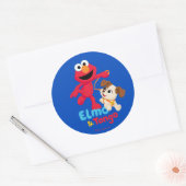 Sesamstraat | Elmo en Tango aan het werk Ronde Sticker (Envelop)