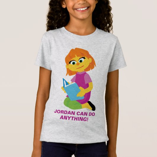 Sesamstraat | Julia Reading a Book T-shirt (Voorkant)
