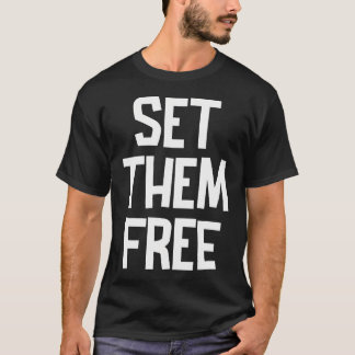 Set Them Free Let My People Go Jewish Passover Han T-shirt