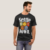 Settlers Deeg het spel Night Longste Settlers Shee T-shirt (Voorkant volledig)