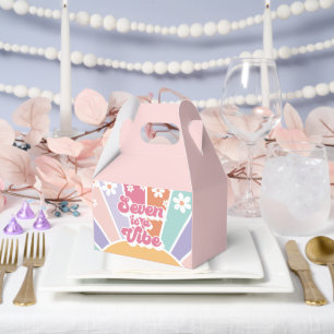 Seven is een Vibe Retro Sunshine Rainbow Daisy Bedankdoosjes