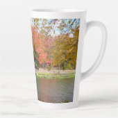Seven Springs Fall Bridge III Herfstlandschap Latte Mok (Rechts)