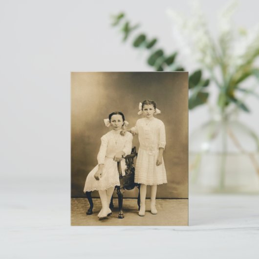 Severa & Catherine LAHR, rond 1910 Briefkaart (Staand voorkant)