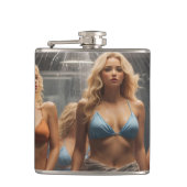 Sexy blonde vrouw in bikini heupfles (Voorkant)