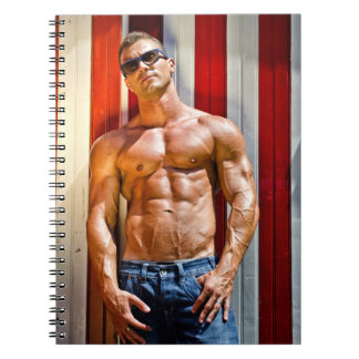 Sexy Man gespierde Borst Sexy Shirtloze Man Hunk Notitieboek