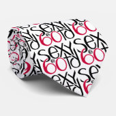 Sexy met 60 rood stropdas (Opgerold)