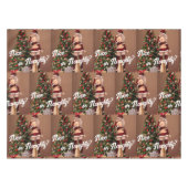 Sexy Santa Girl in de buurt van de kerstboom Tafelkleed (Voorkant (Horizontaal))