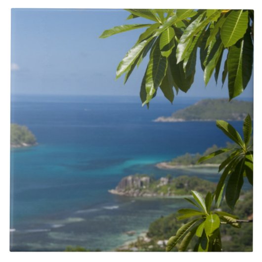 Seychellen, eiland Mahe. Westkust van Tegeltje (Voorkant)