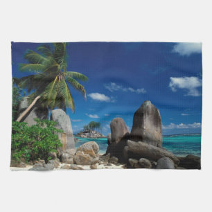 Seychellen, Mahe eiland, Anse Royale strand. Theedoek