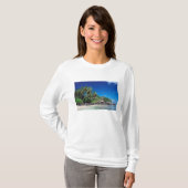 Seychellen, Mahe Island, Anse Royale Beach. 2 T-shirt (Voorkant volledig)