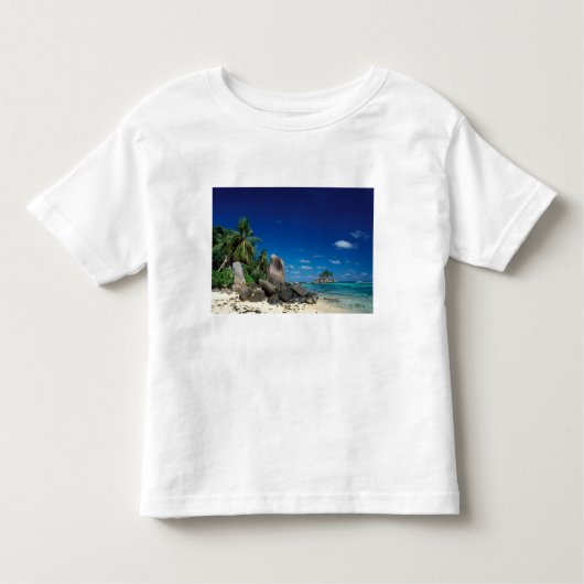 Seychellen, Mahe Island, Anse Royale Beach. Kinder Shirts (Voorkant)