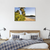 Seychellen, Mahe Island, strand van Anse Takamaka, Canvas Afdruk (Insitu (Slaapkamer))
