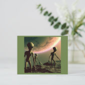 SF Grijze Aliens 2 Briefkaart (Staand voorkant)
