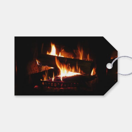 Sfeerbeeld van warme winterhaard cadeaulabel (Voorkant (Horizontaal))