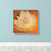 SGI Buddhist Poster - Lotus "Nam Myoho Renge Kyo" Canvas Afdruk (Insitu (Houten vloer))