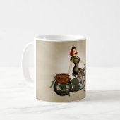 Sgt. Davidson Army Motorcycle Pinup Coffee Mok (Voorkant links)