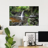 Sgwd Gwladys bij Pontneddfechan Waterfall, Wales Poster (Thuiskantoor)