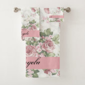  Shabby Chic Flowers-Personalized Bad Handdoek (Insitu)