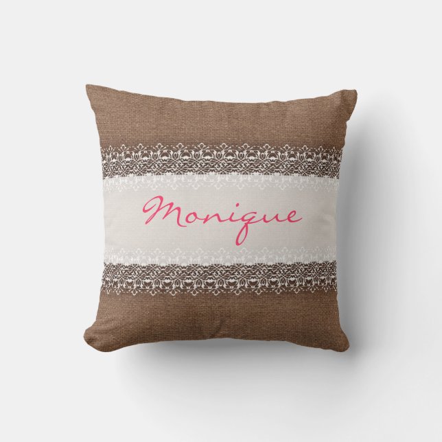 Shabby Chic Lace on Rustic Burlap - Roze Monogram Kussen (Voorkant)