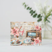 Shabby chic Pink Lily with Antique Radio Receiver Briefkaart (Staand voorkant)
