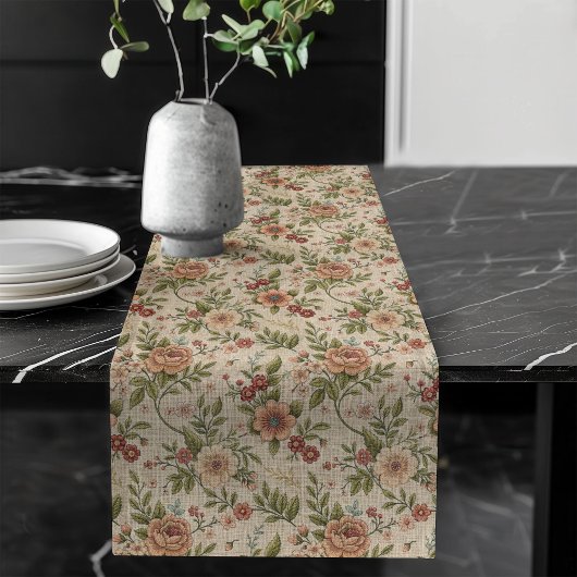 Shabby Chic Runner met Delicate Floral Design Lange Tafelloper