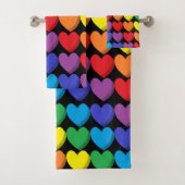 Shaded Rainbow Hearts Black Bad Handdoek (Insitu)