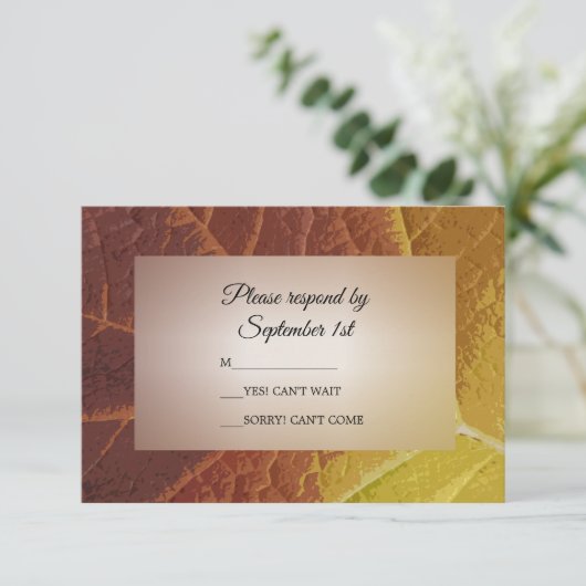 Shades of Autumn Leaf Wedding RSVP Response Kaart (Staand voorkant)