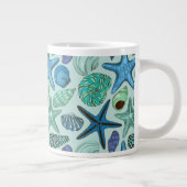 Shades of Blue Seashells and Starfish Pattern Grote Koffiekop (Rechts)