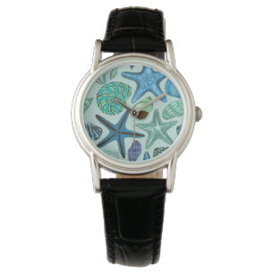 Shades of Blue Seashells and Starfish Pattern Horloge