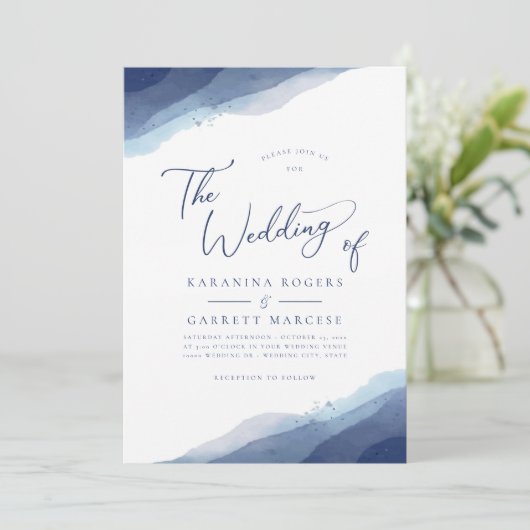 Shades of Blue Soft Waterverf bruiloft uitnodiging (Staand voorkant)