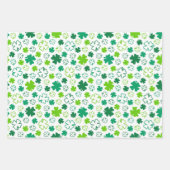SHADES OF GREEN AND WHITE IRISH PATTERNS INPAKPAPIER VEL (Voorkant 3)