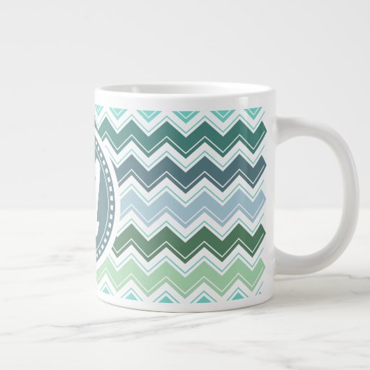 Shades of Green Elegant Chevron Pattern Grote Koffiekop (Rechts)