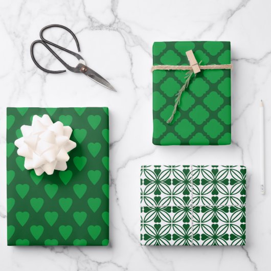 SHADES OF IRISH GREEN & WHITE PATTERNS INPAKPAPIER VEL (Voorkant)