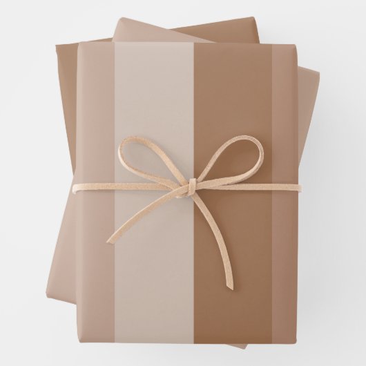 Shades van bruine strepen inpakpapier vel (In situ)