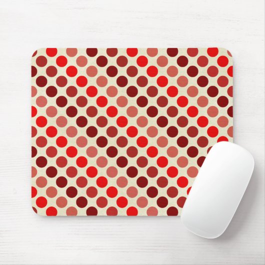 Shades van Red Polka Dots van Shirley Taylor Muismat (Met muis)