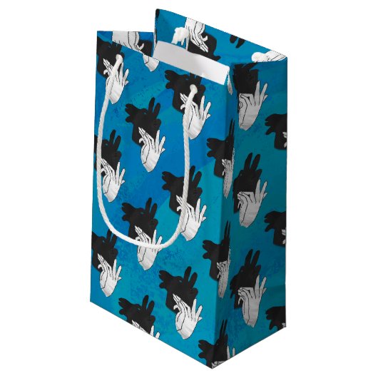 Shadow Billy Goat op Blue Klein Cadeauzakje (Achterkant Gekanteld)