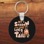 Shadow heeft vier poten en een staart - American B Sleutelhanger (Voorkant)