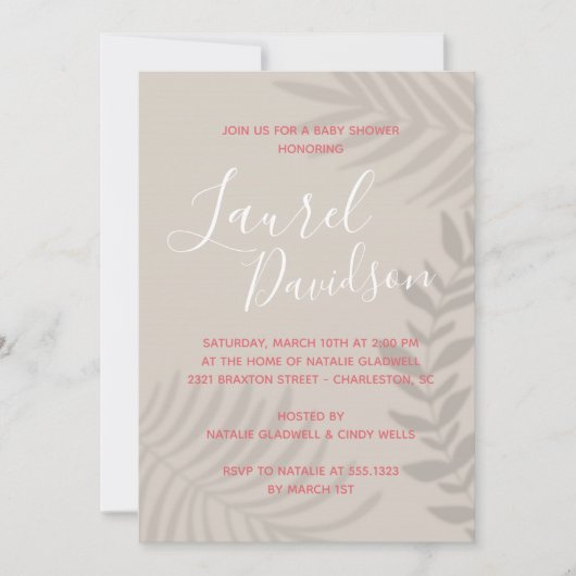Shadow Palm Tan en Coral Shower Invitation Kaart (Voorkant)