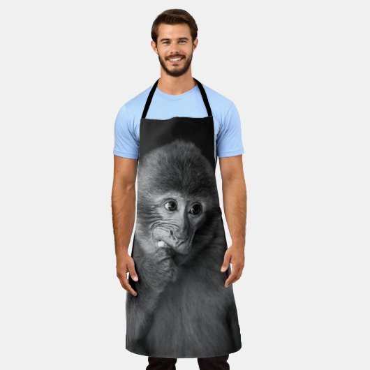 SHALLOW FOCUS FOTOGRAPHY OF BLACK MONKEY SCHORT (Gedragen)