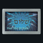 Shalom op Blue Fractal Gesp<br><div class="desc">Donkere tekst met de tekst "Shalom" (Hebreeuws: vrede) bovenop een aansteker blauw fractaal afbeelding. Voeg je eigen aanvullende tekst toe.</div>