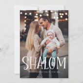 Shalom White Lettering Overlay Foto Hanukkah Feestdagenkaart (Voorkant)
